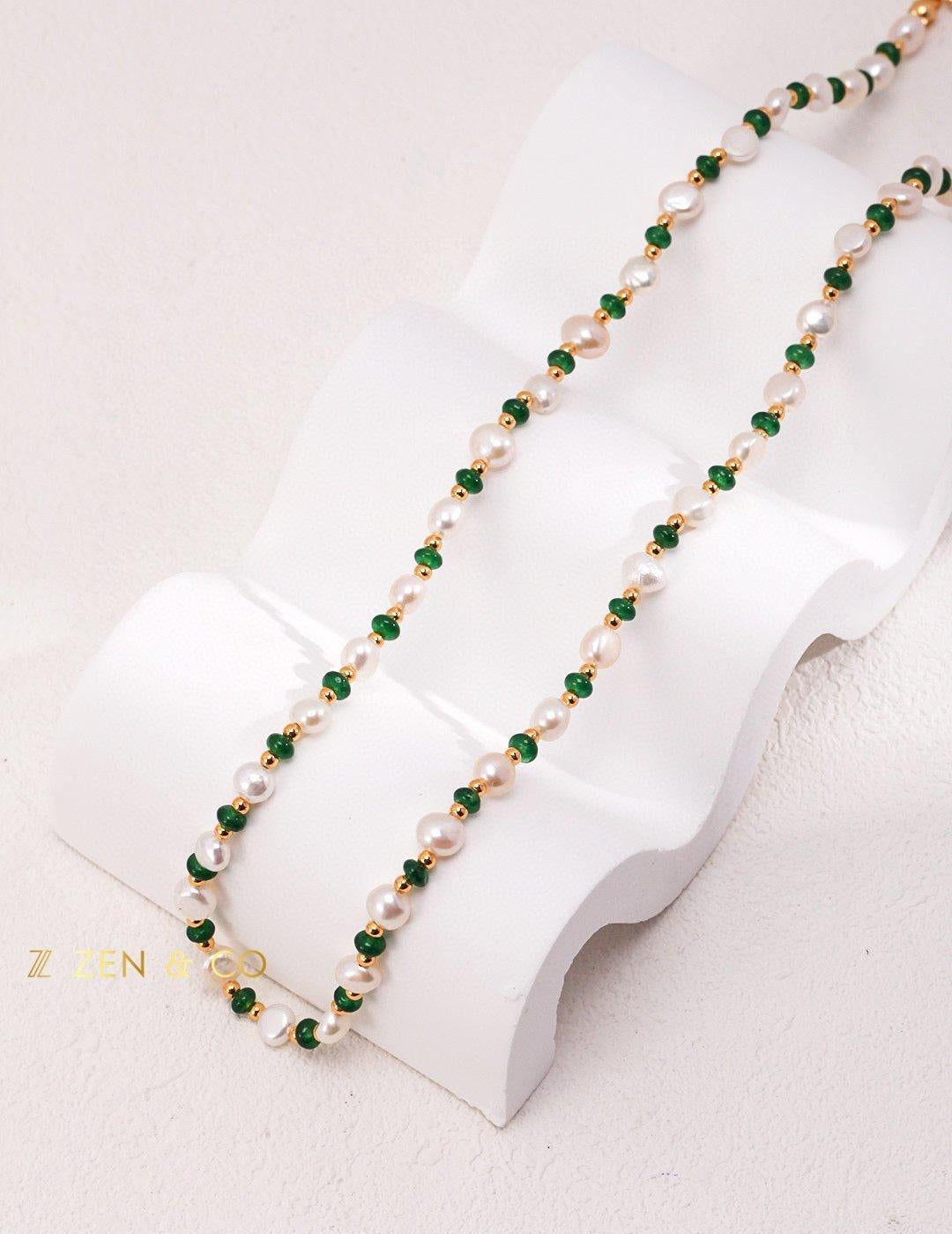 JEYDA Pearl and dainty green stone choker - ZEN&CO Studio