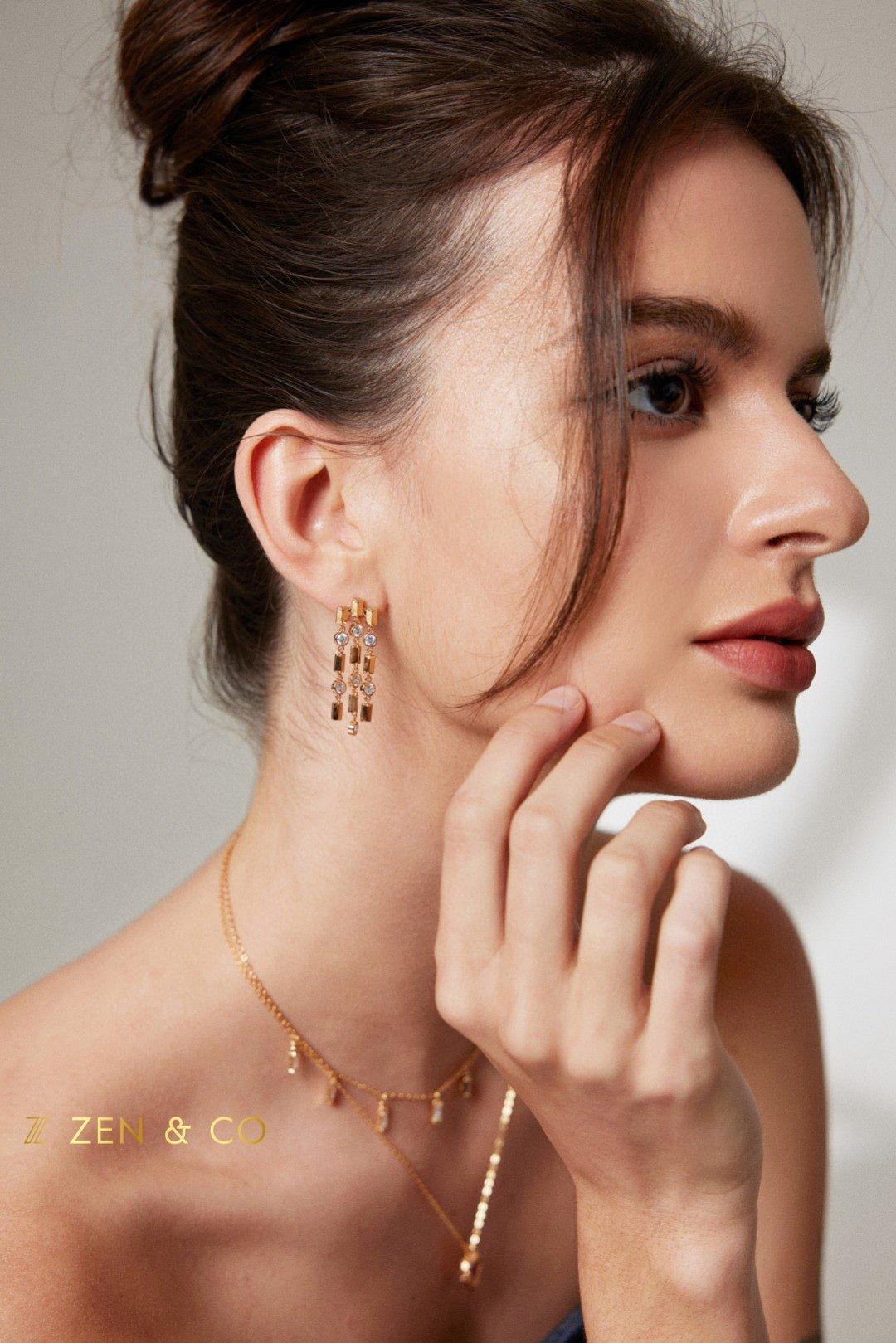 JOY Gold statement dangle earring - ZEN&CO Studio