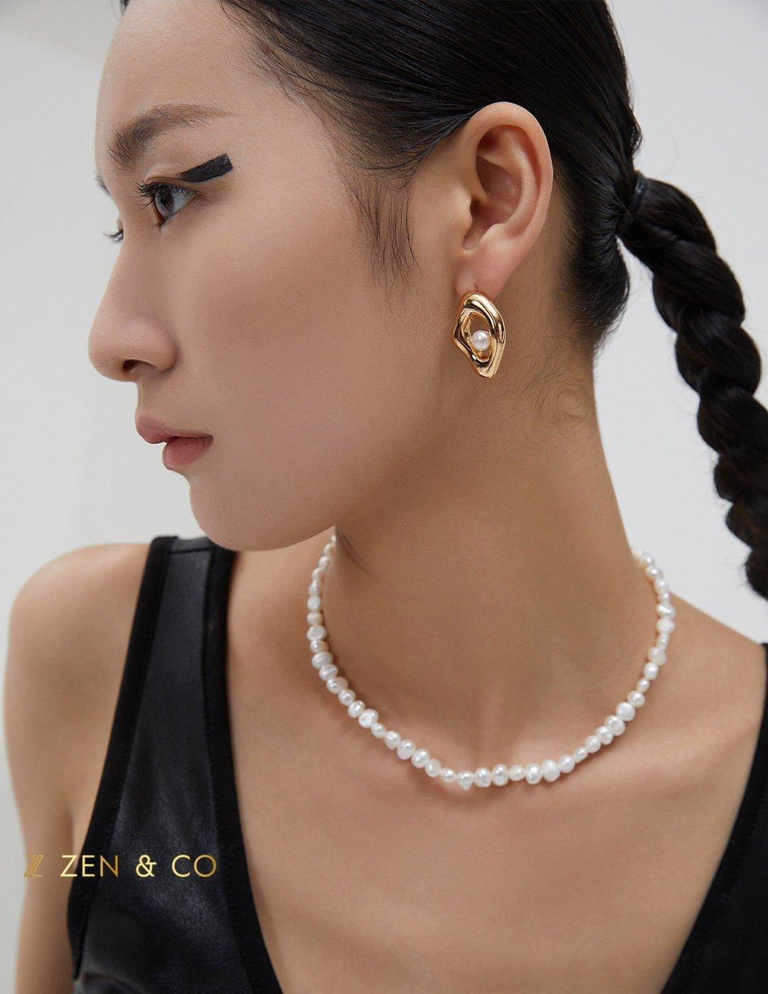 KITTY Baroque pearl beaded necklace - ZEN&CO Studio