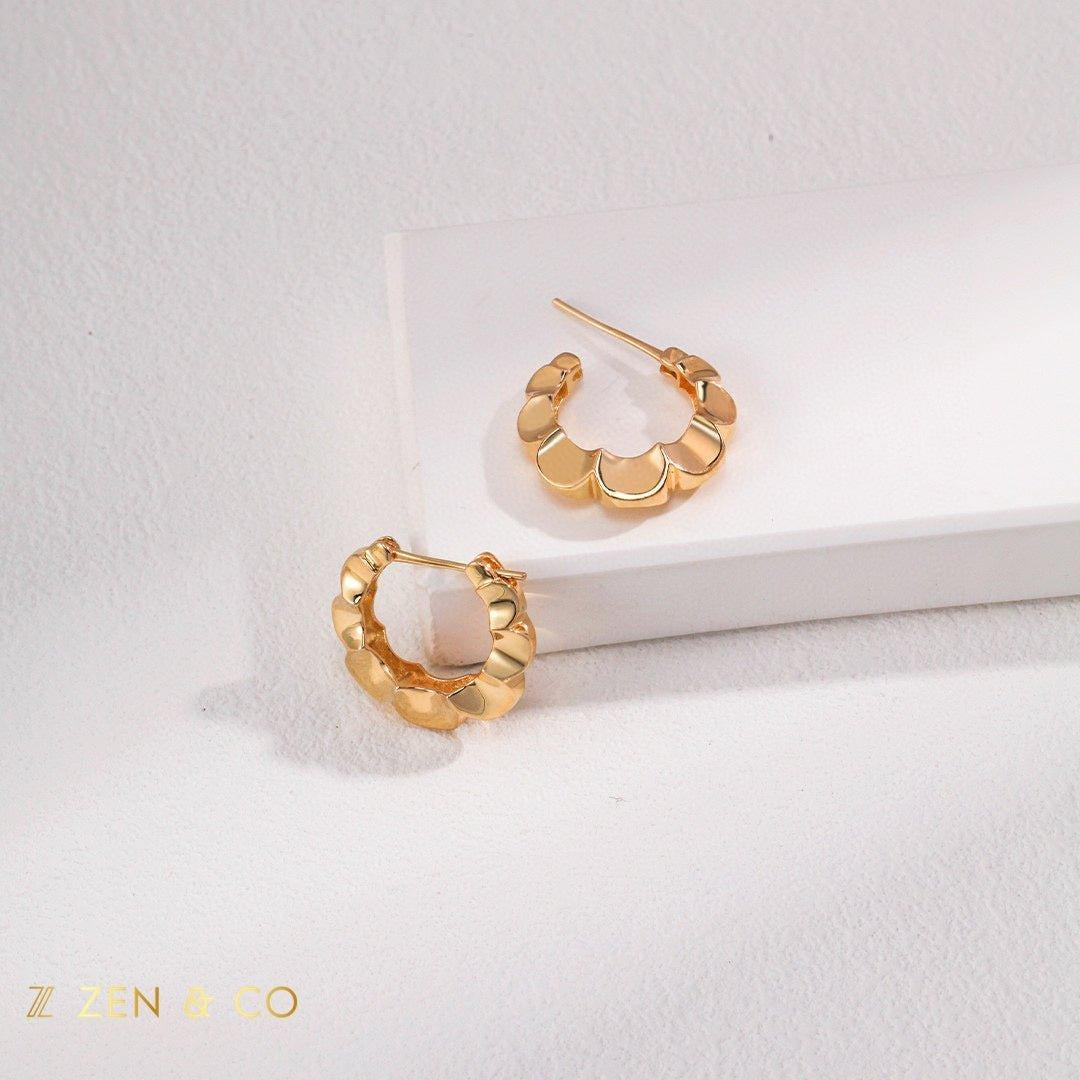 LIV Minimalist hoop earrings - ZEN&CO Studio