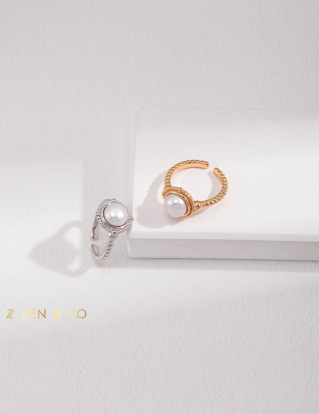 LOUISE Signet pearl open ring - ZEN&CO Studio