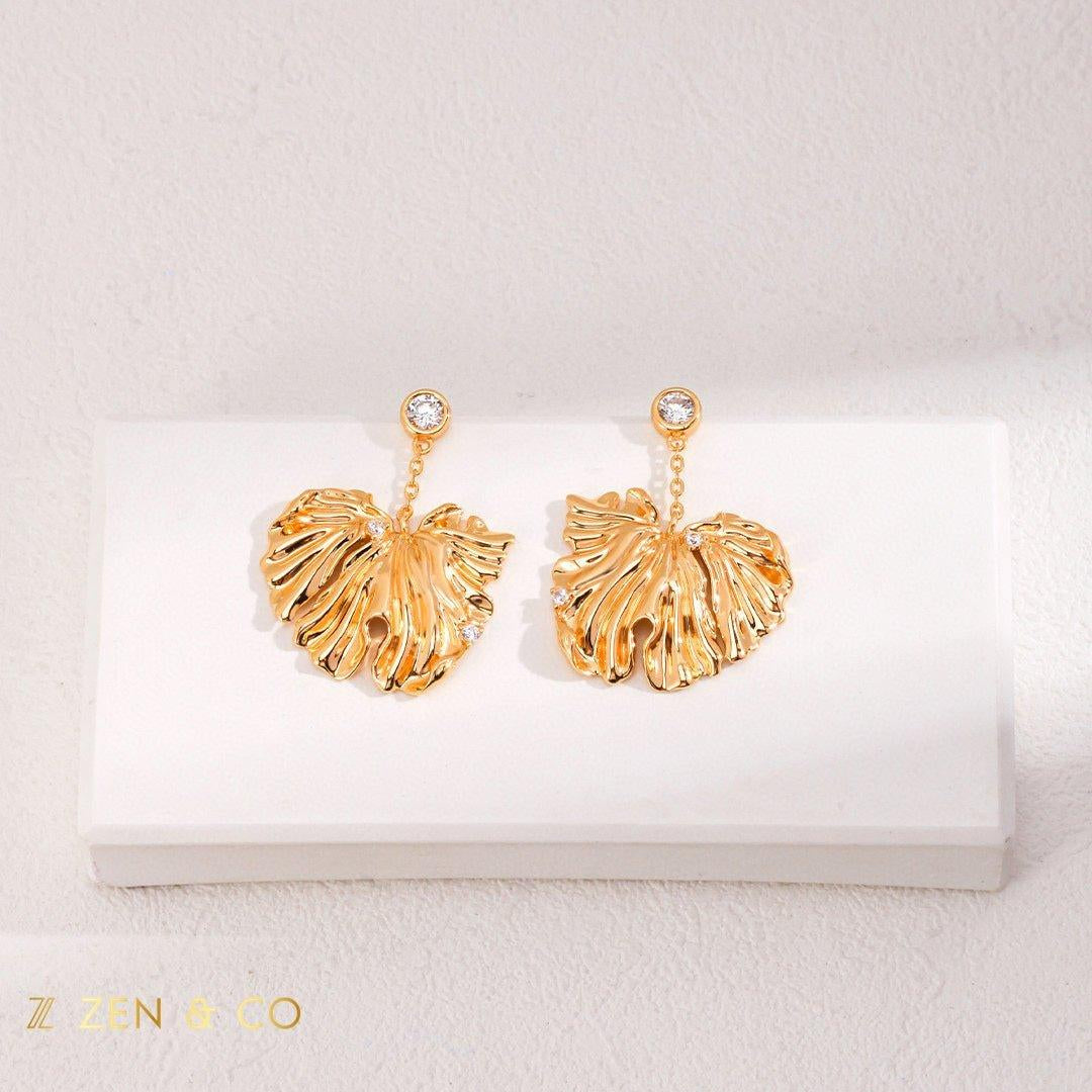 LUCY GRAY Gold statement dangle earring - ZEN&CO Studio