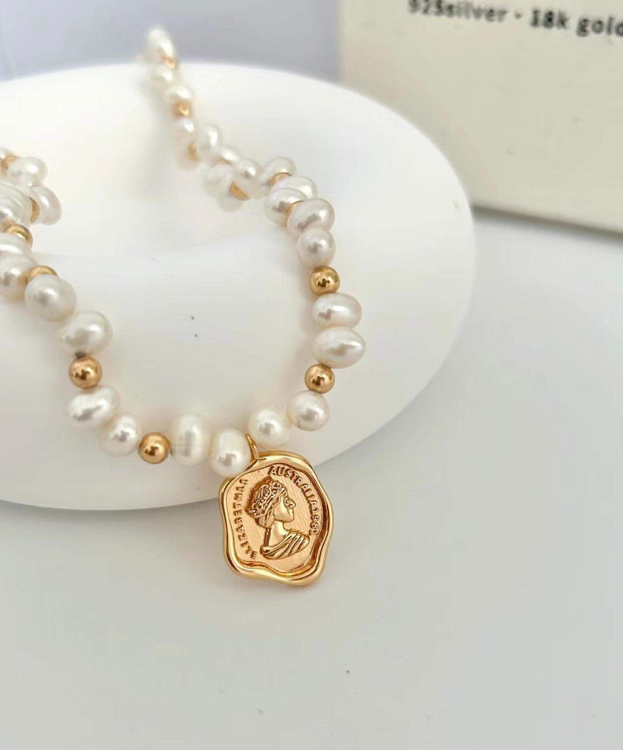 MARGARET Statement pearl necklace with queen coin pendant - ZEN&CO Studio