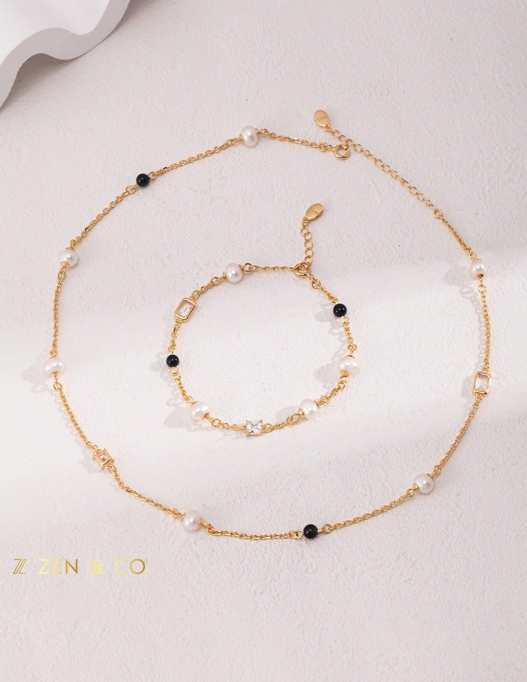 MASIE Minimalist pearl and black onyx necklace and bracelet - ZEN&CO Studio