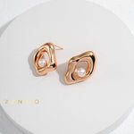 MCKAY Asymmetric pearl stud earrings - ZEN&CO Studio