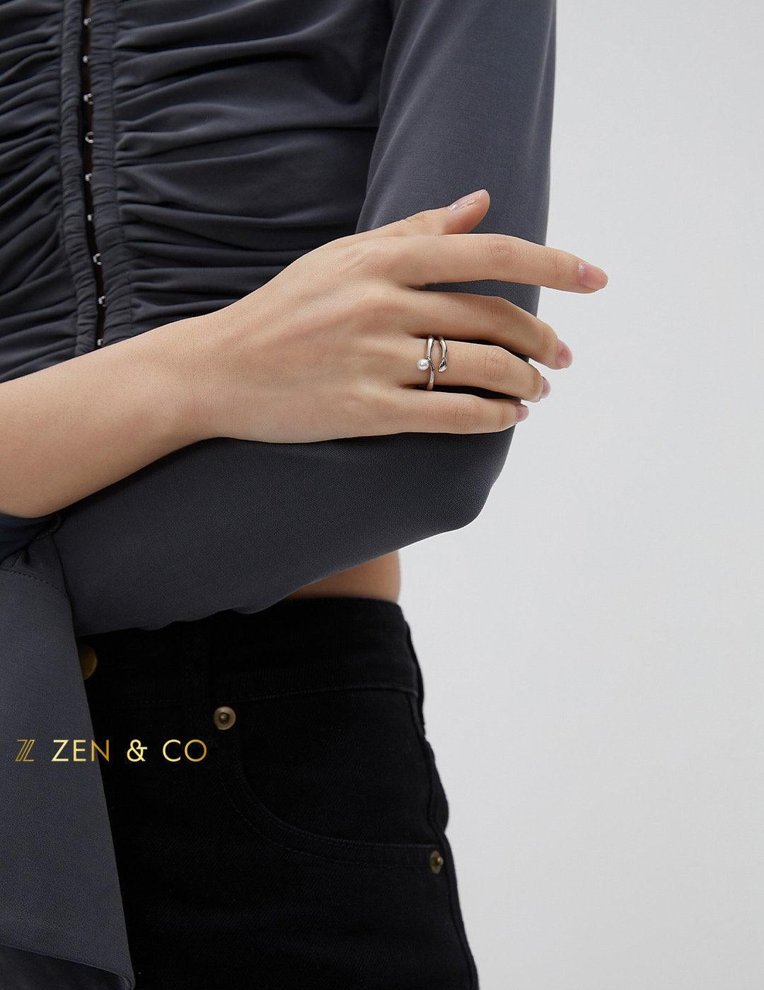 MILA Open ring with dainty pearl - ZEN&CO Studio