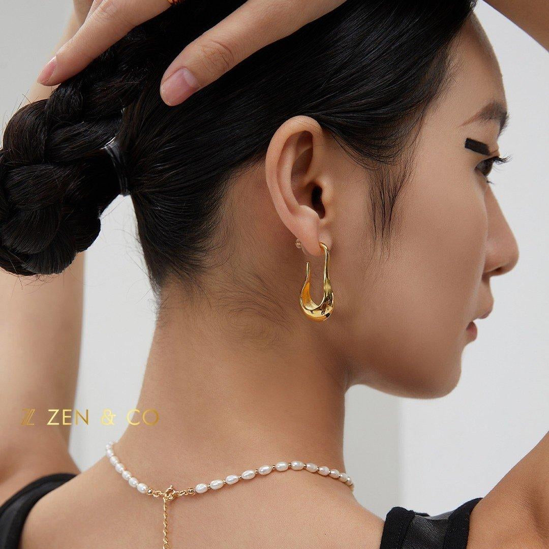 MYLA Fluid Way of Water minimalist hoop earrings - ZEN&CO Studio