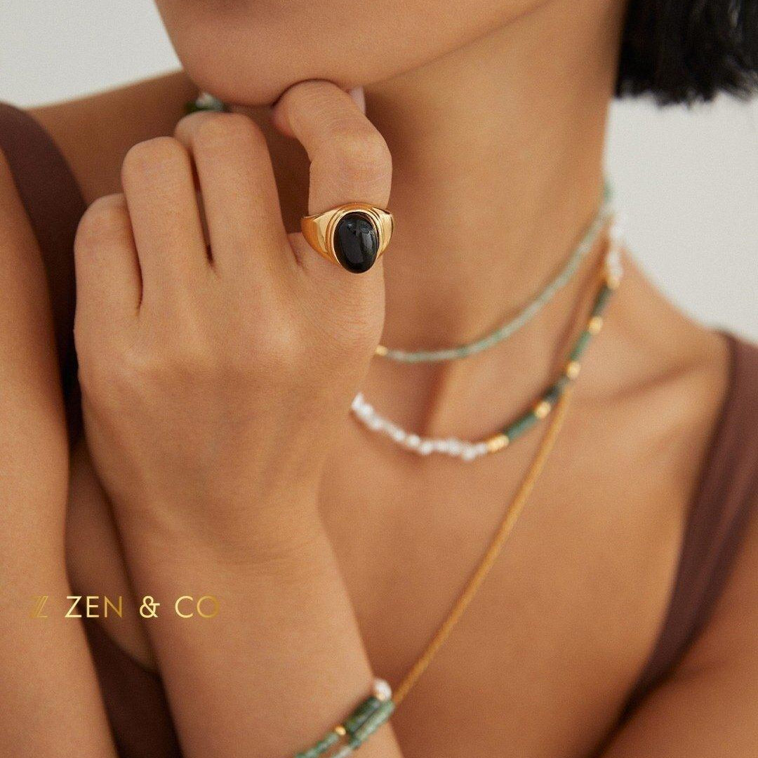 NALINI Signet open ring with black onyx and mother of pearl - ZEN&CO Studio