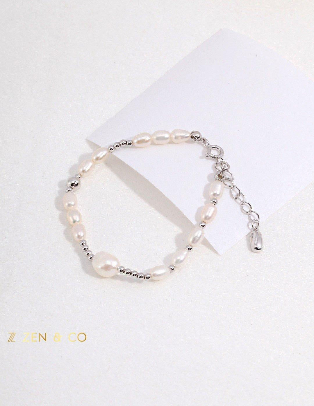 NEREA Minimalist Pearl bracelet - ZEN&CO Studio