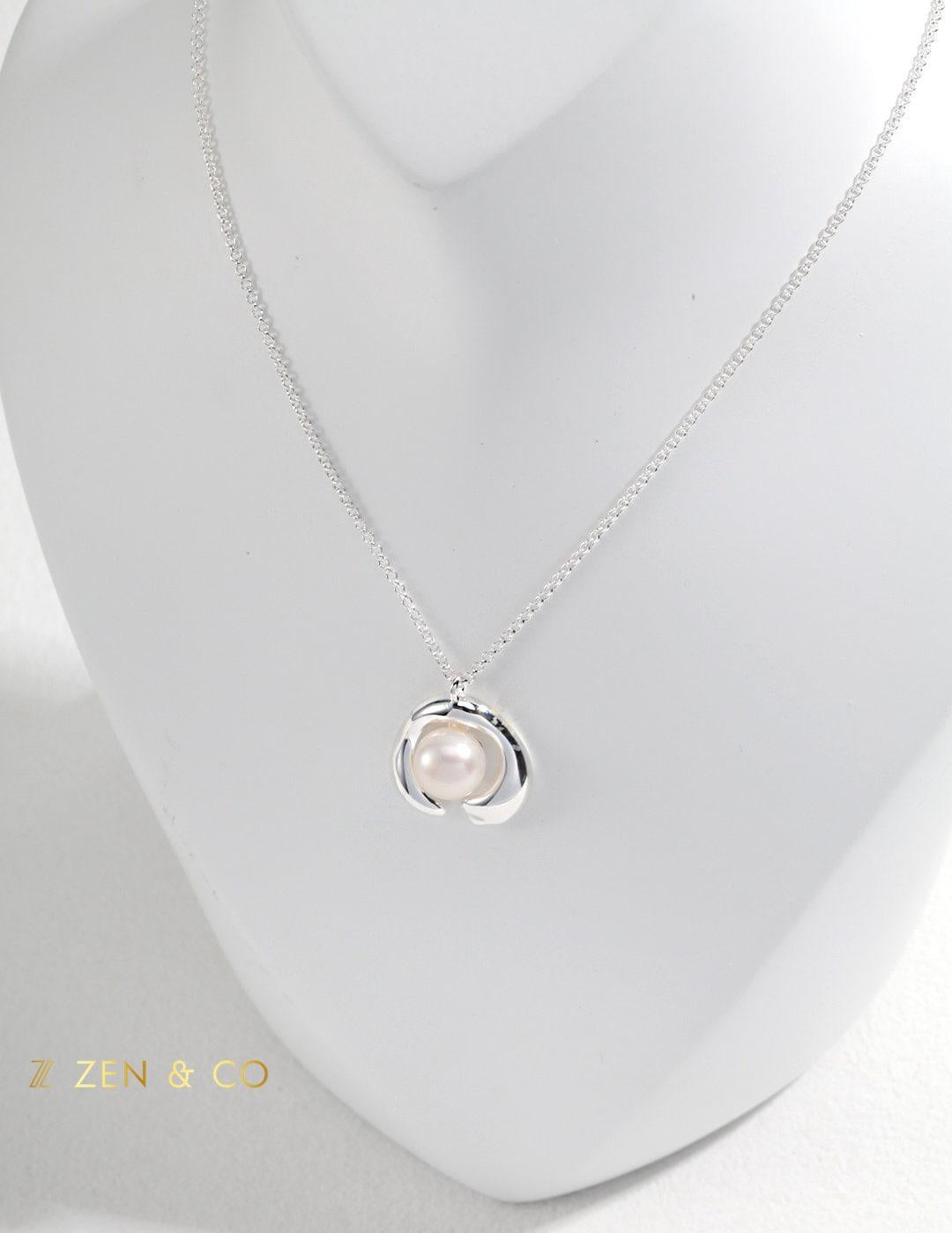 NINA Pearl pendant silver necklace - ZEN&CO Studio