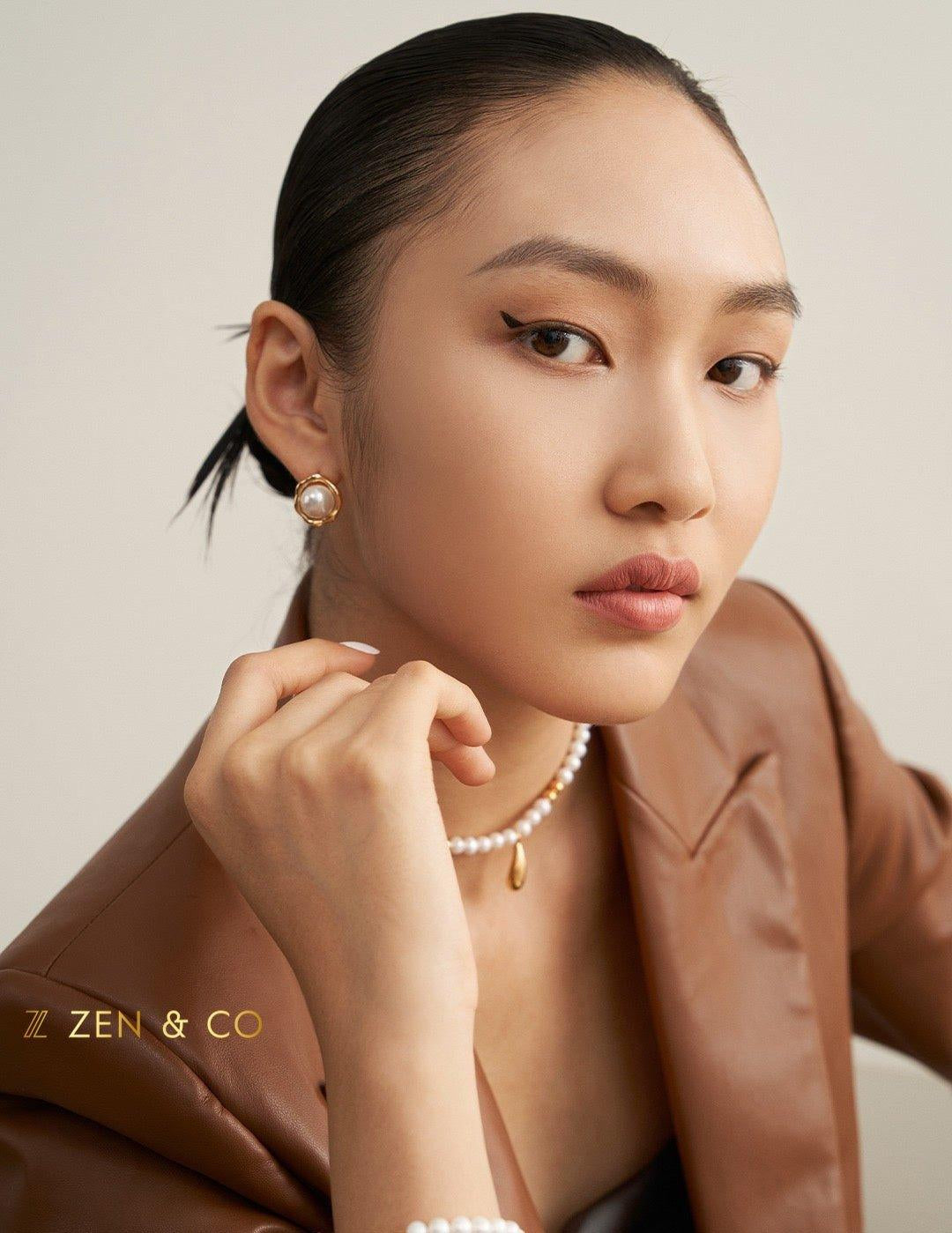 PAIGE pearl stud earrings - ZEN&CO Studio