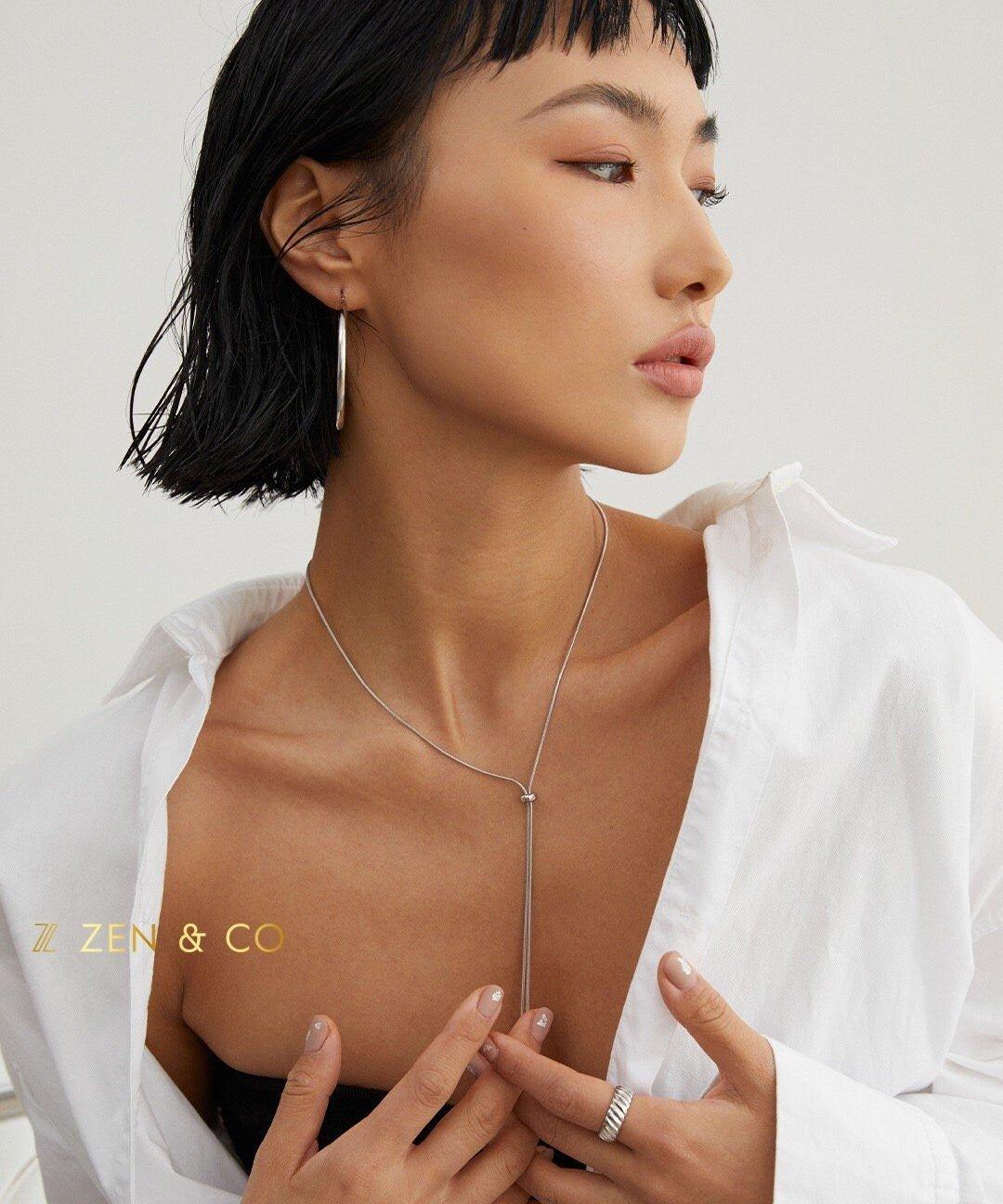 RILEY V neck minimalist stackable necklaces - ZEN&CO Studio