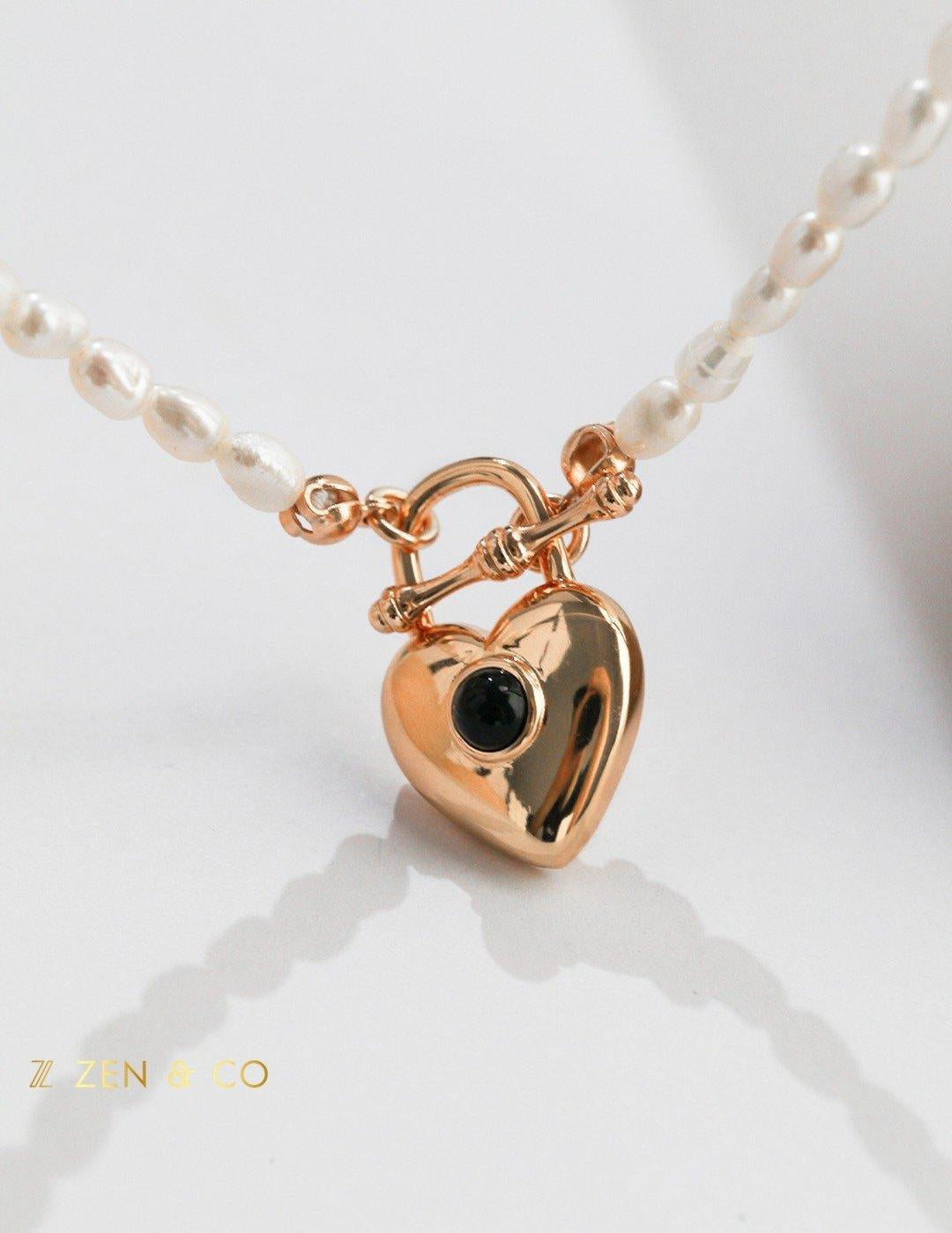 VENUS Pearl necklace with heart locket - ZEN&CO Studio