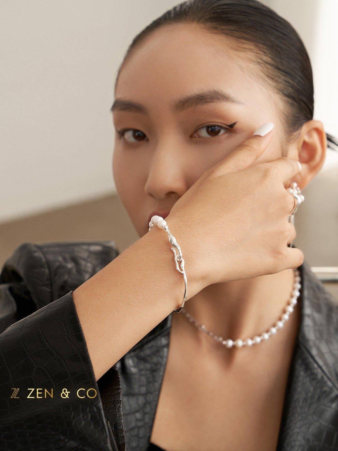 VICTORIA Romantic Pearl bracelet - ZEN&CO Studio