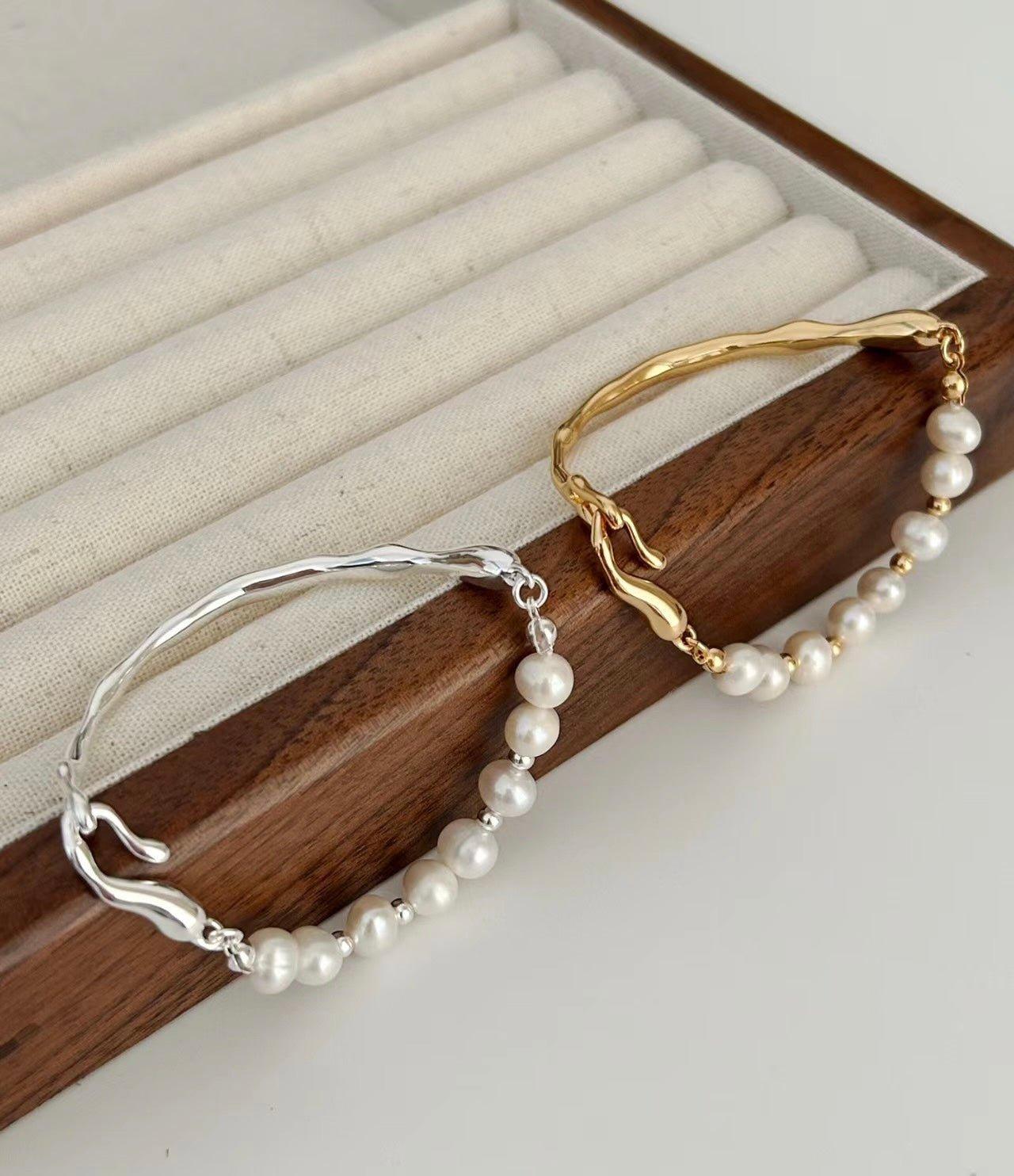 VICTORIA Romantic Pearl bracelet - ZEN&CO Studio