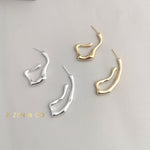 ZOEY Fluid Way of Water open hoop earrings - ZEN&CO Studio