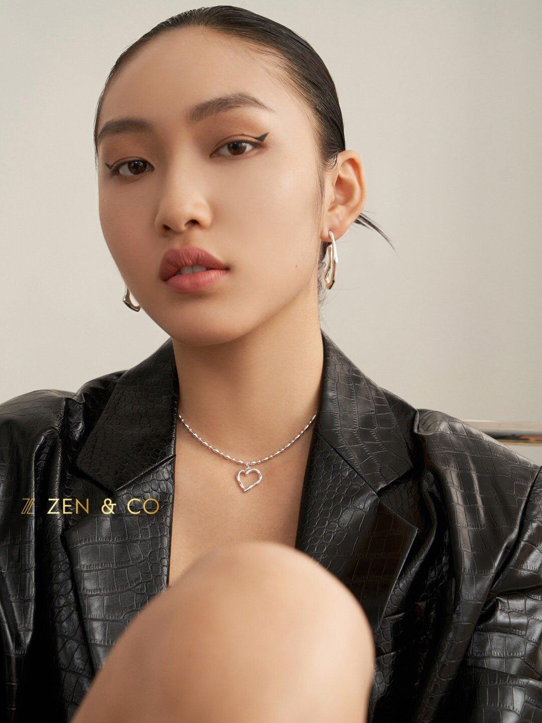 ZOEY Fluid Way of Water open hoop earrings - ZEN&CO Studio