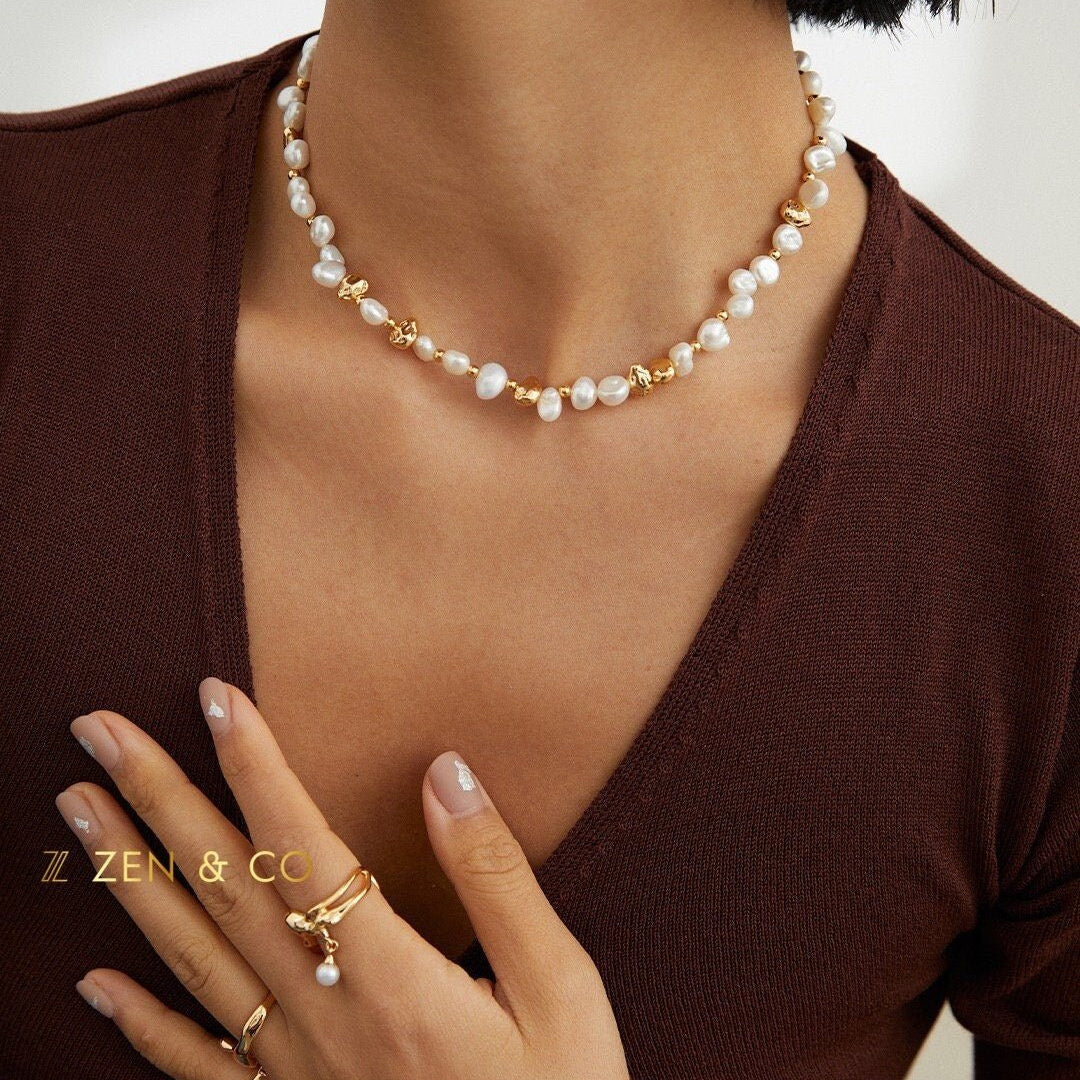 ALEXANDRA Statement Baroque pearl and bead necklace - ZEN&CO Studio