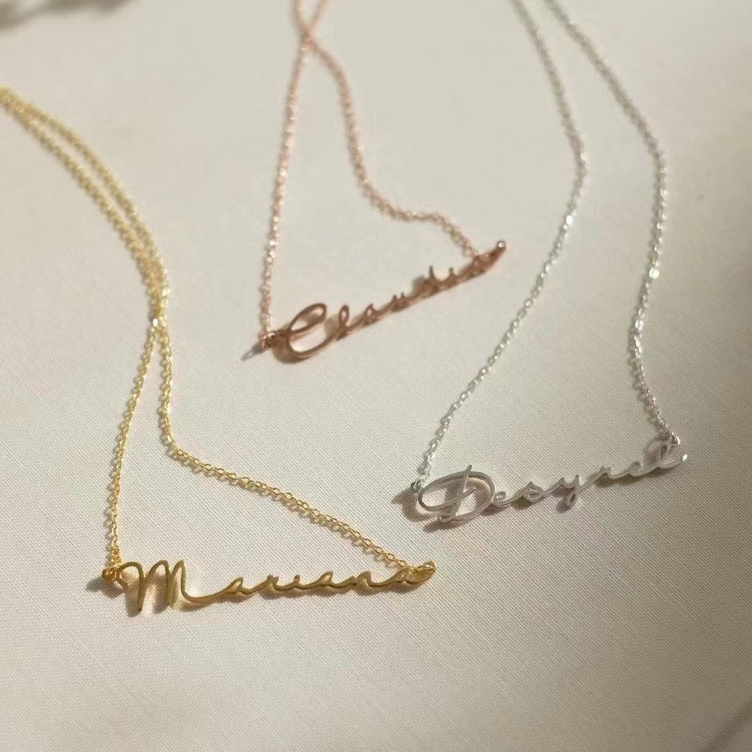 CARRIE Personalized Nameplate necklace - ZEN&CO Studio