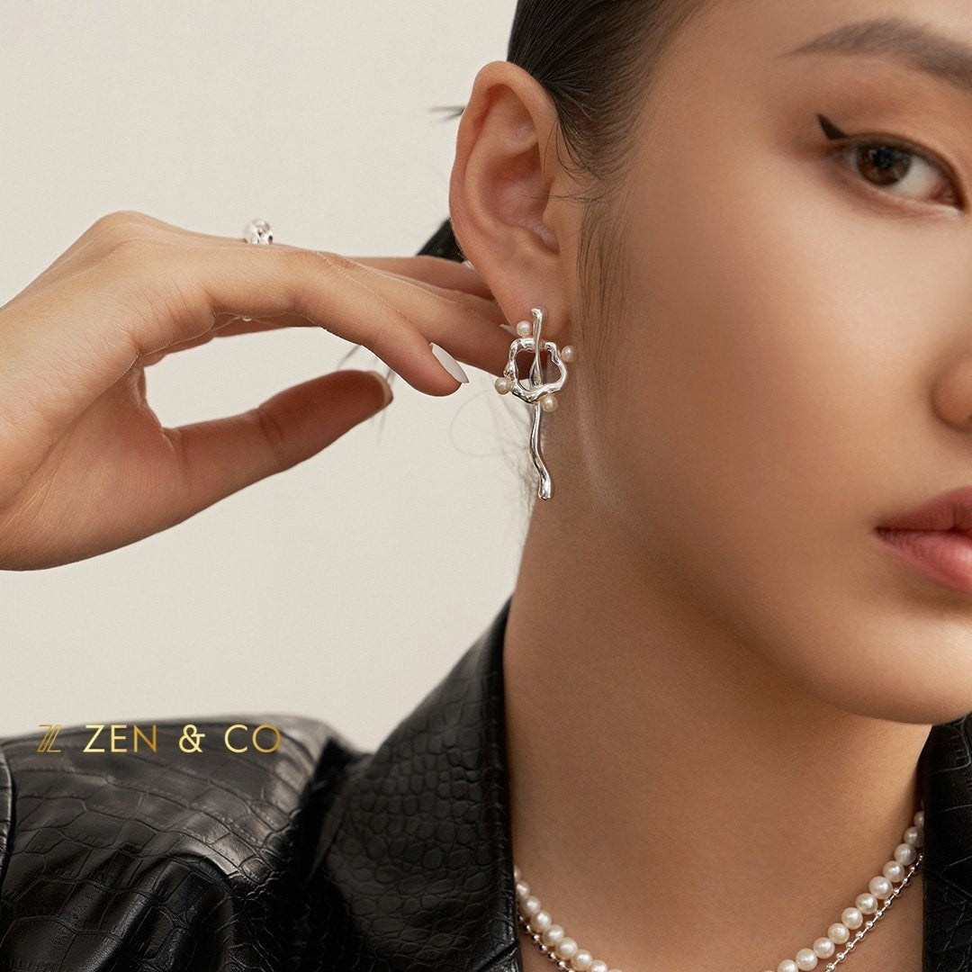 ELFIE Statement asymmetric earrings - ZEN&CO Studio