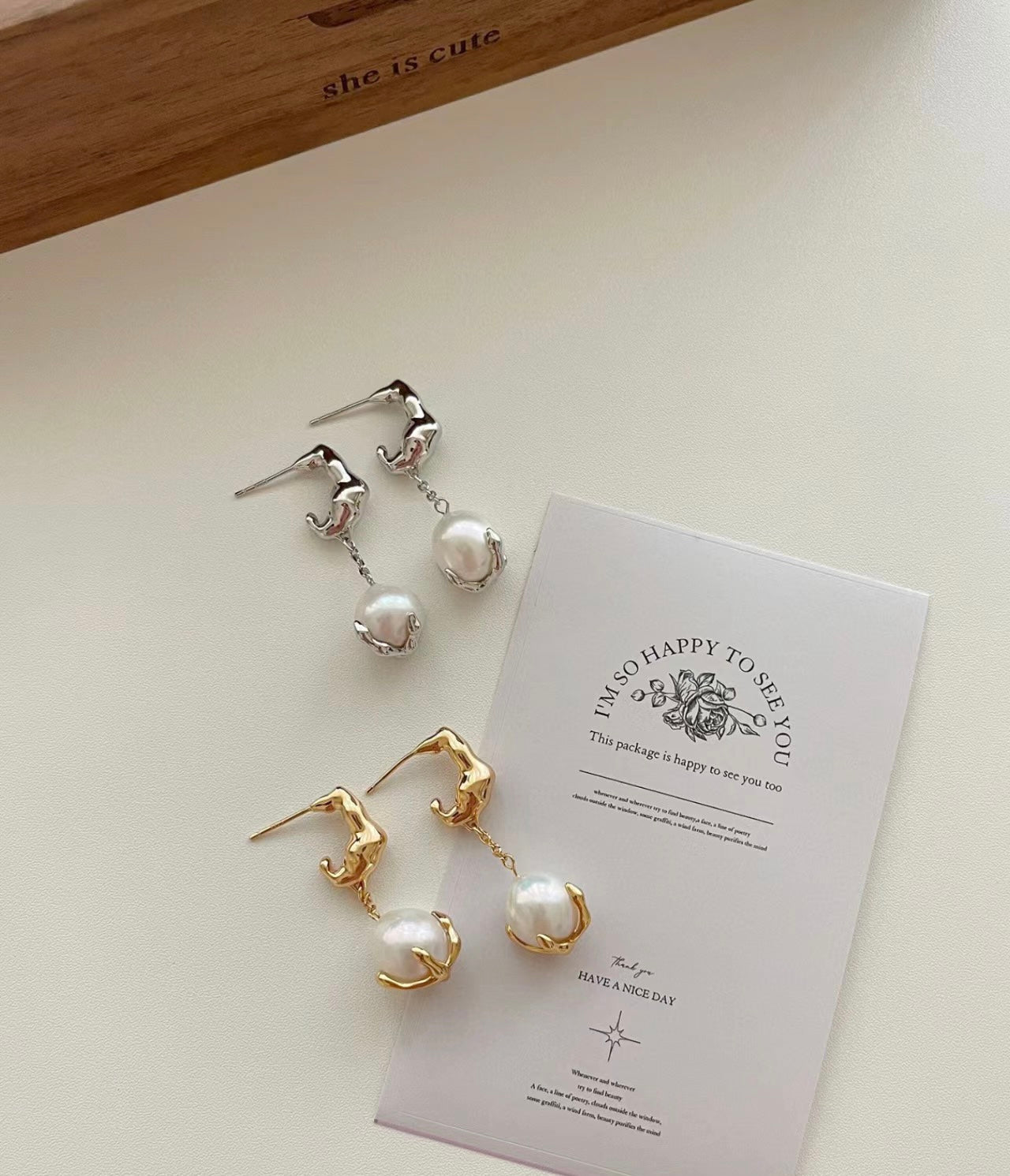 GOLDIE Pearl dangle earrings - ZEN&CO Studio