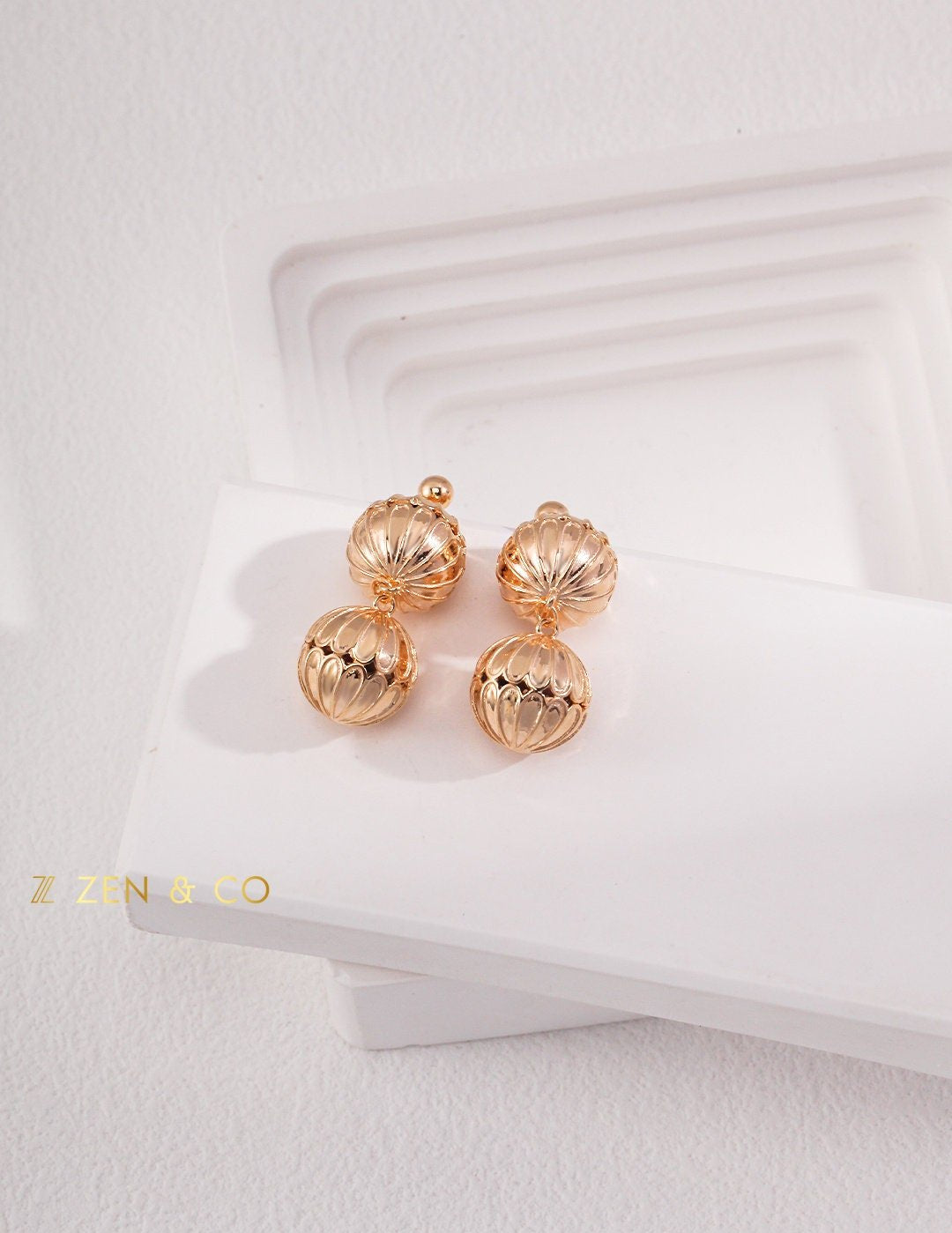 INES Vintage inspired double ball dangle earrings - ZEN&CO Studio