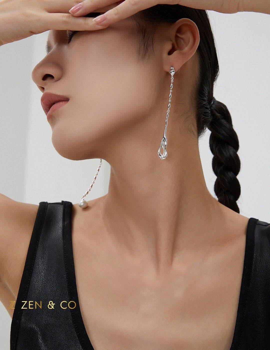 PAOLA Silver Asymmetric long dangle earrings with pearl - ZEN&CO Studio