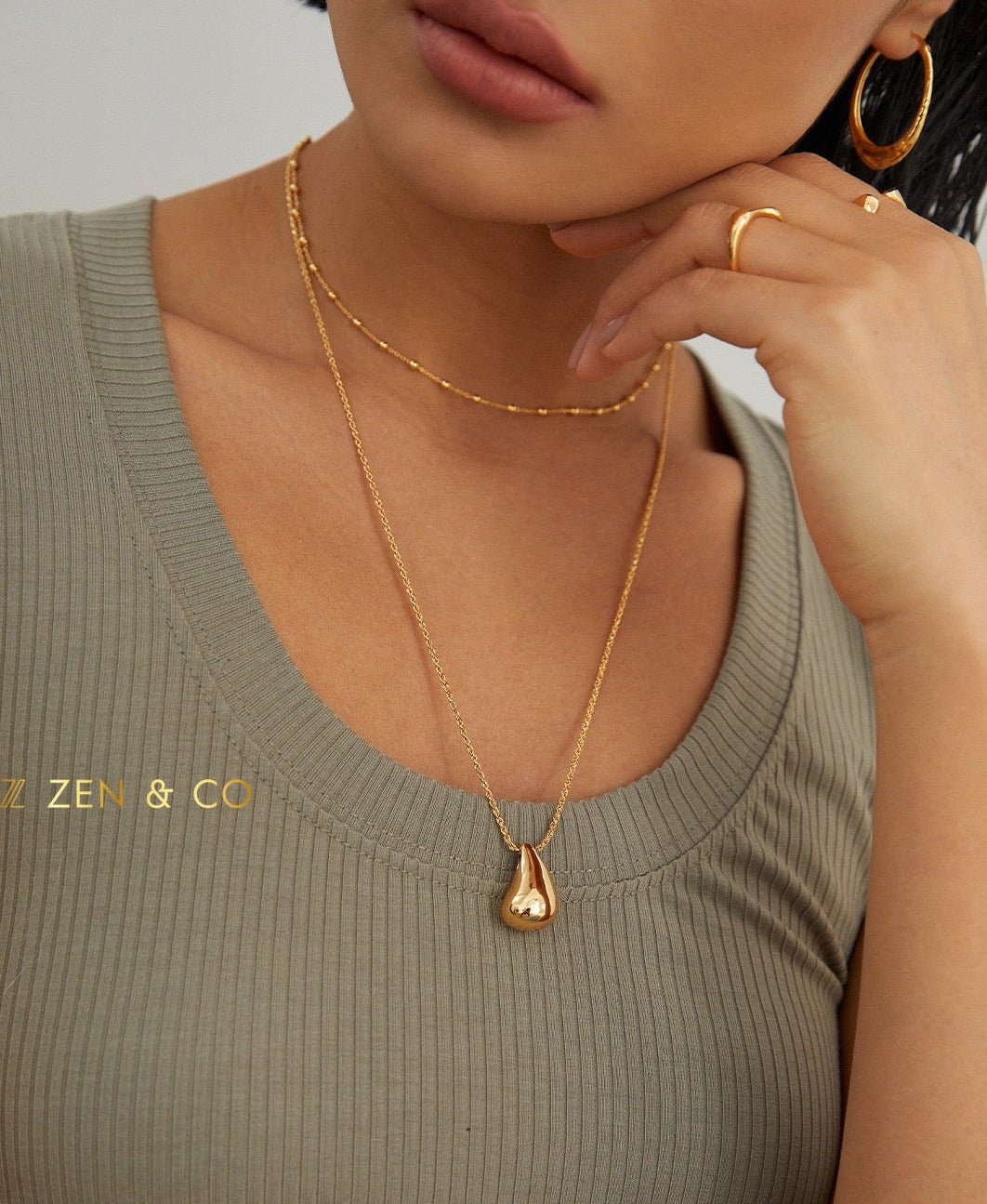 SAVI Teardrop minimalist pendant necklace - ZEN&CO Studio