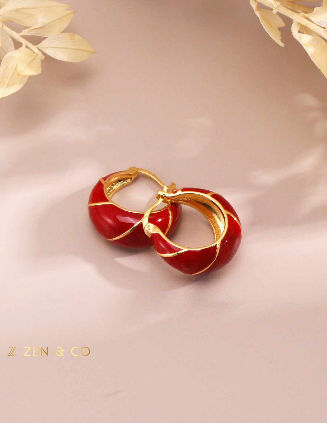 YUN Red enamel hoop earrings - ZEN&CO Studio